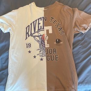 Hollister split graphic tee